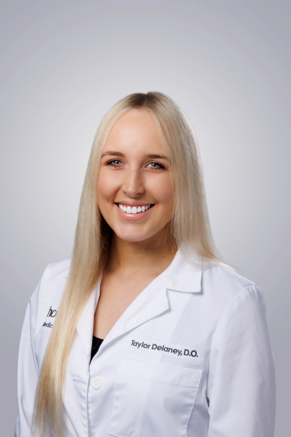 Portrait of Dr. Taylor Delaney